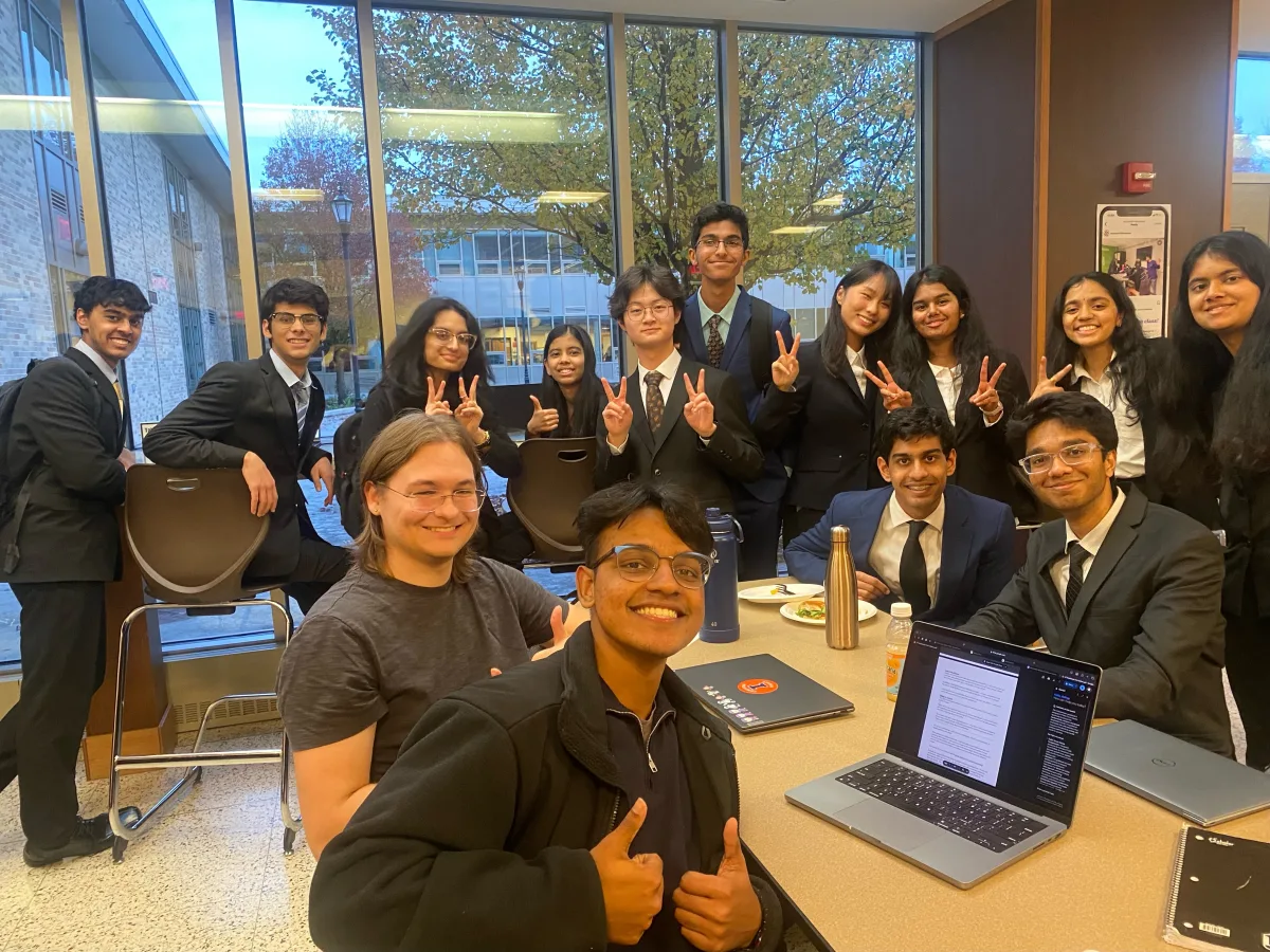 Stevenson Debate Team Achieves Successes at Glenbrooks National Tournament